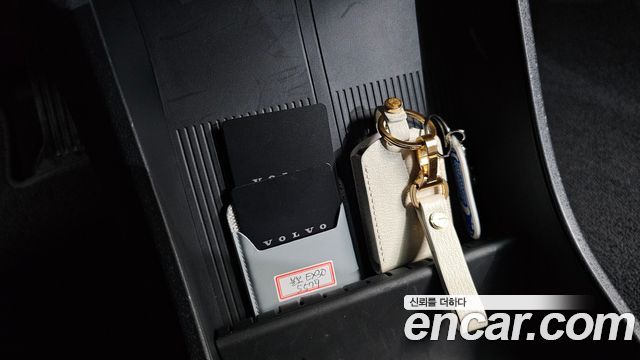 Volvo EX30 2025