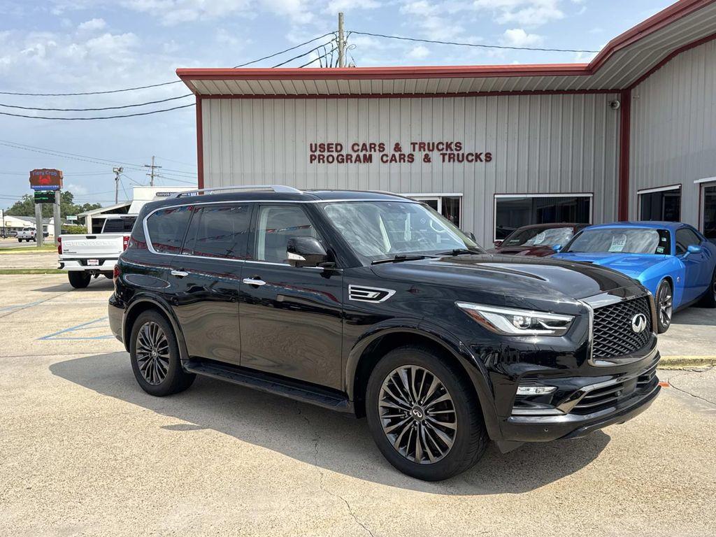 Infiniti QX80 2023