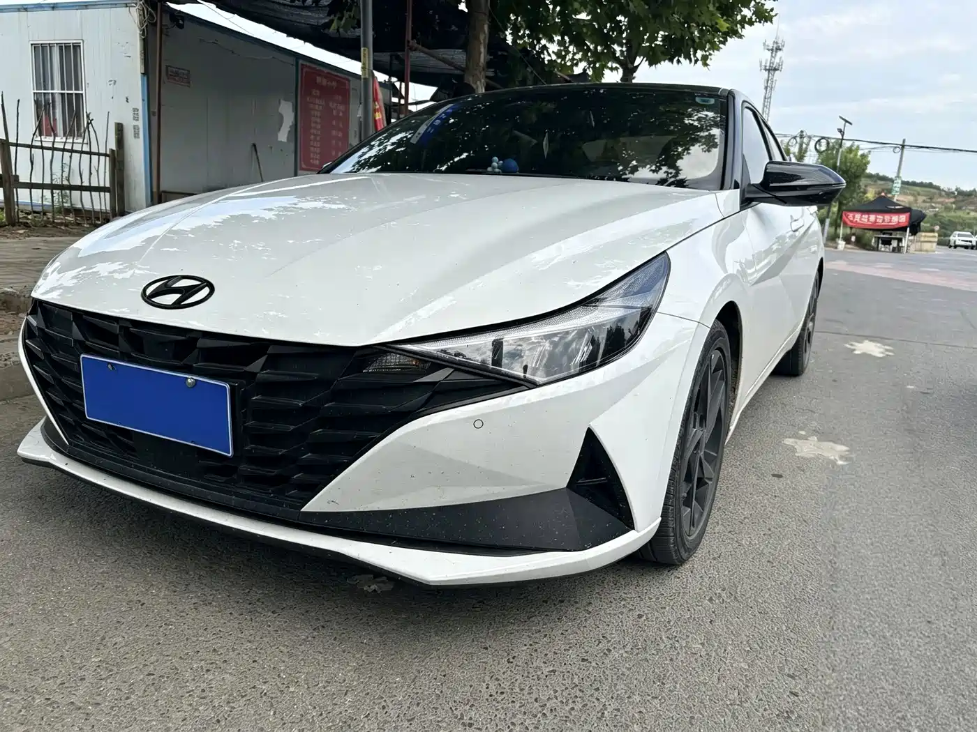 Hyundai Elantra 2023