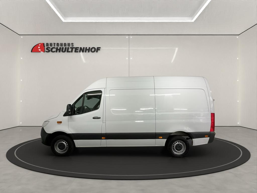 Mercedes-Benz SPRINTER 2024