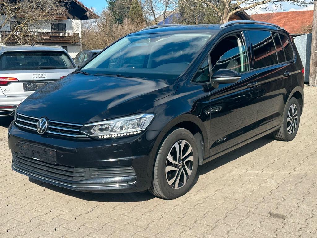 Volkswagen Touran 2023