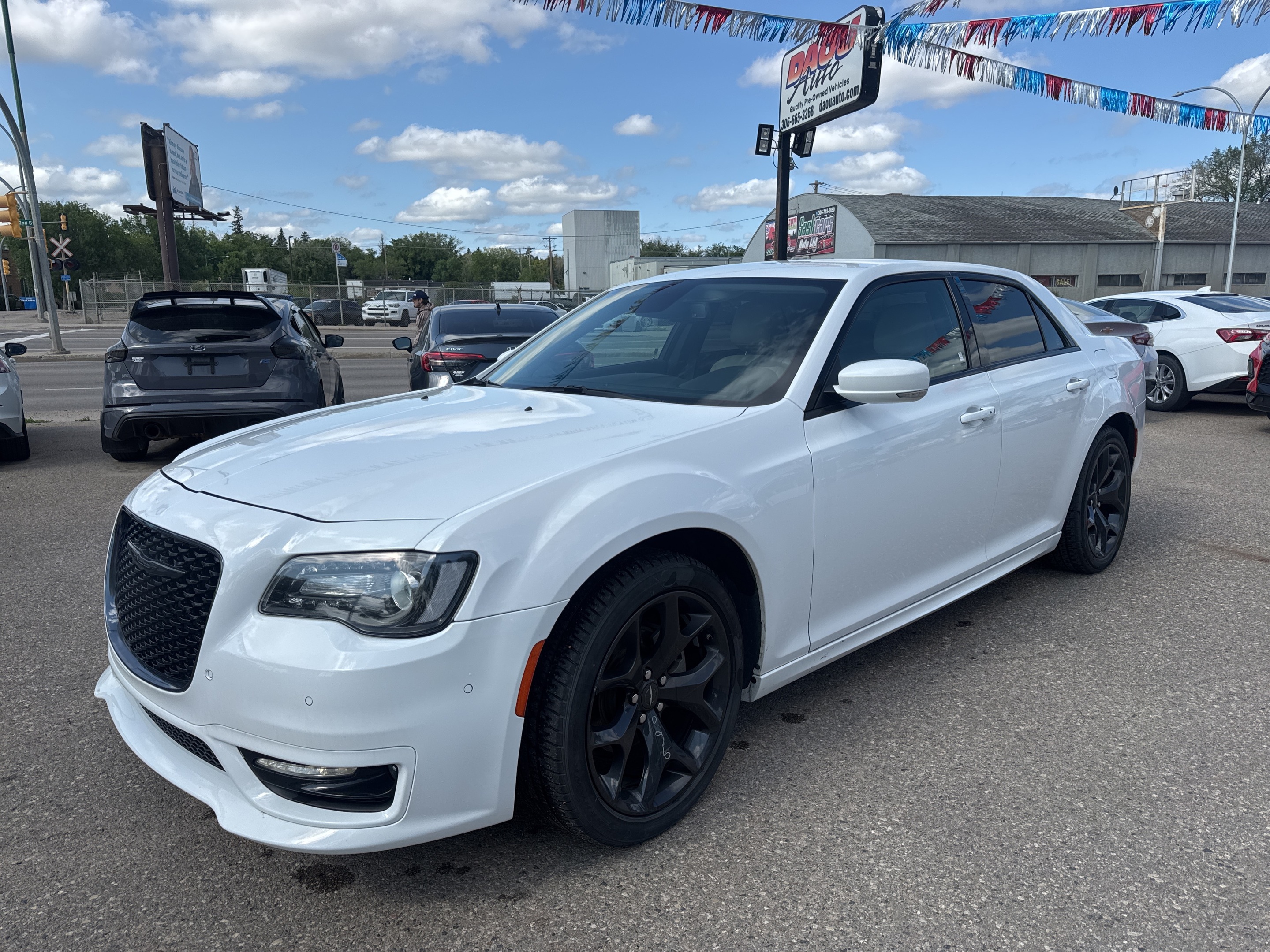 Chrysler 300 2022