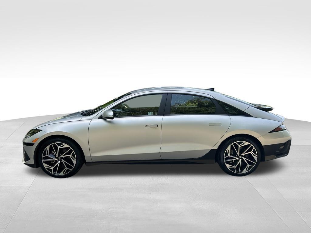 Hyundai IONIQ 6 2024