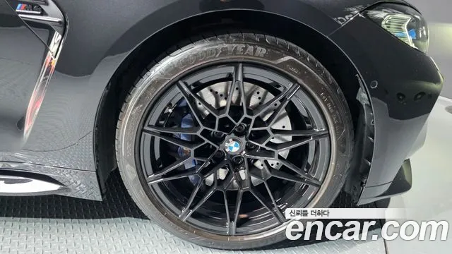BMW M4 2023