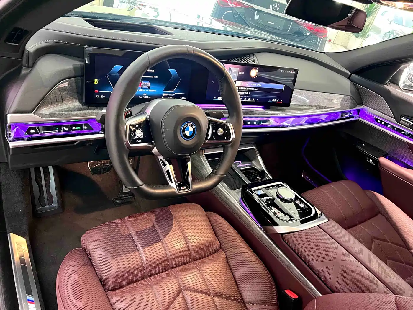 BMW i7 2024