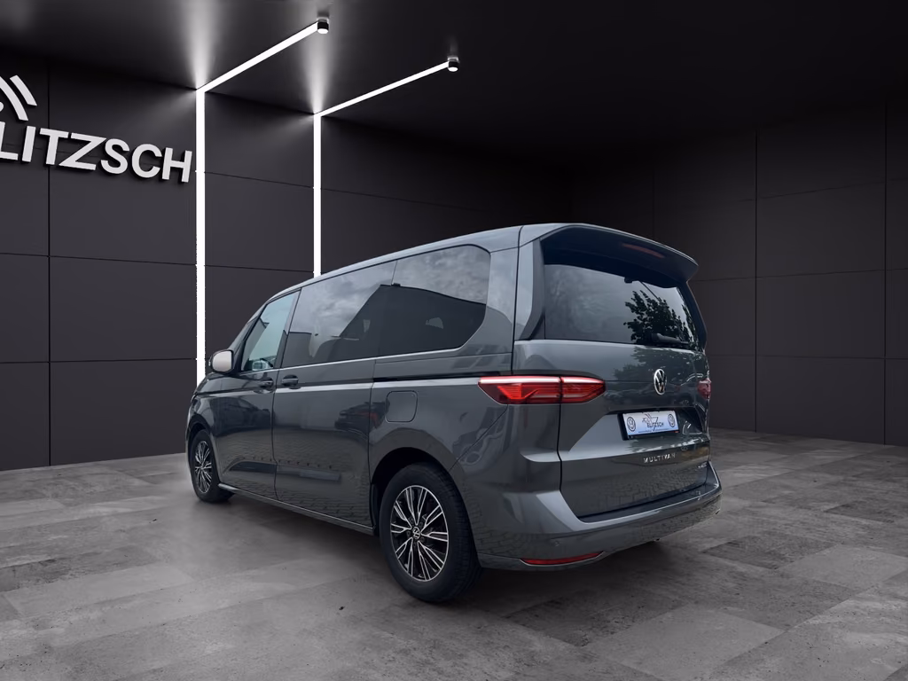 Volkswagen T7 MULTIVAN 2022