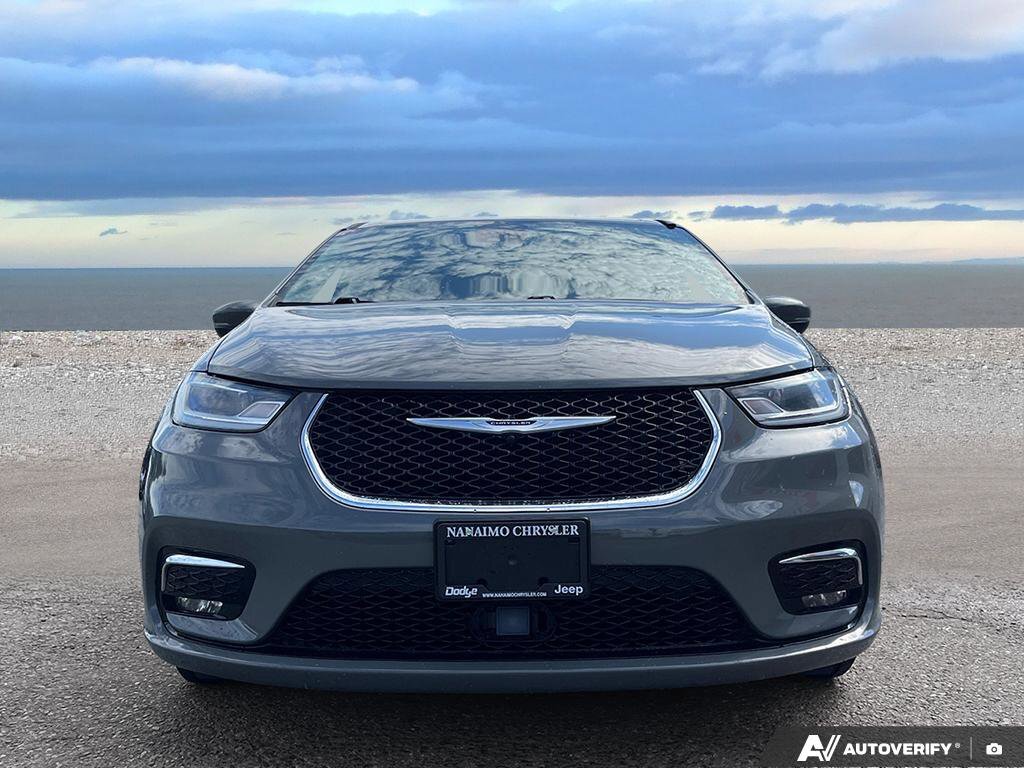 Chrysler Pacifica 2023
