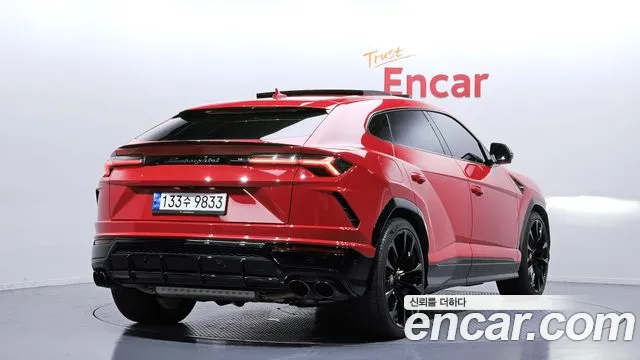 Lamborghini Urus 2022