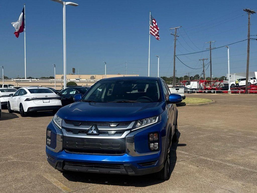 Mitsubishi Outlander Sport 2024