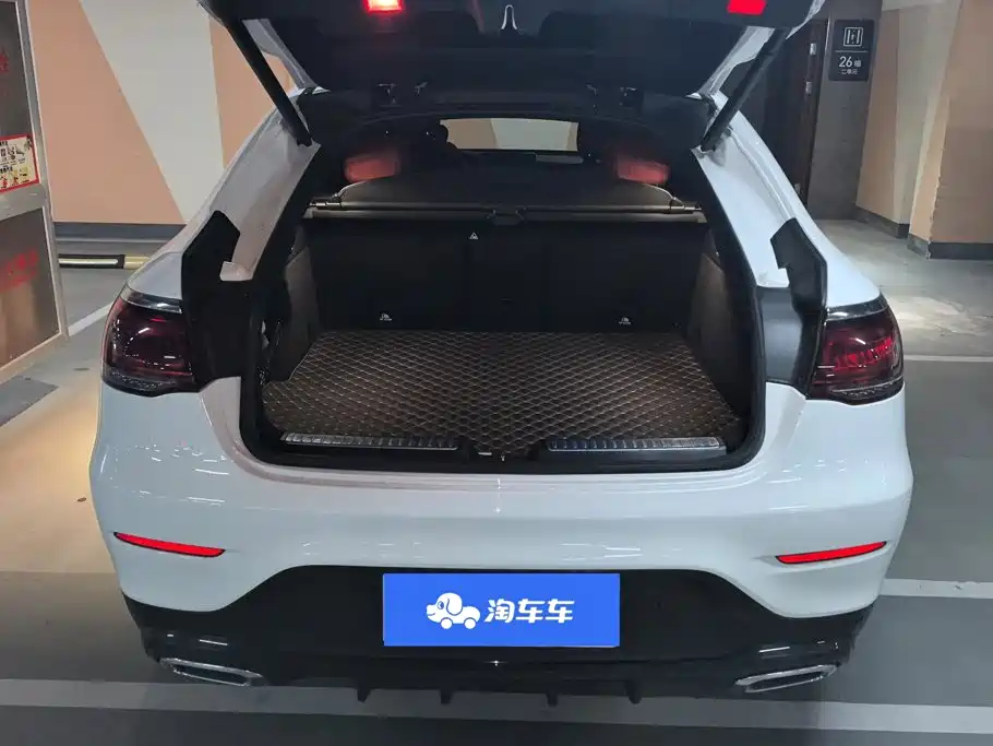 Mercedes-Benz GLC Coupe 2023