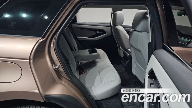 Land Rover Range Rover Evoque 2025