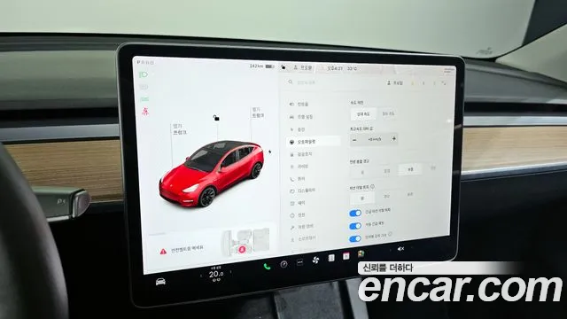 Tesla Model Y 2021