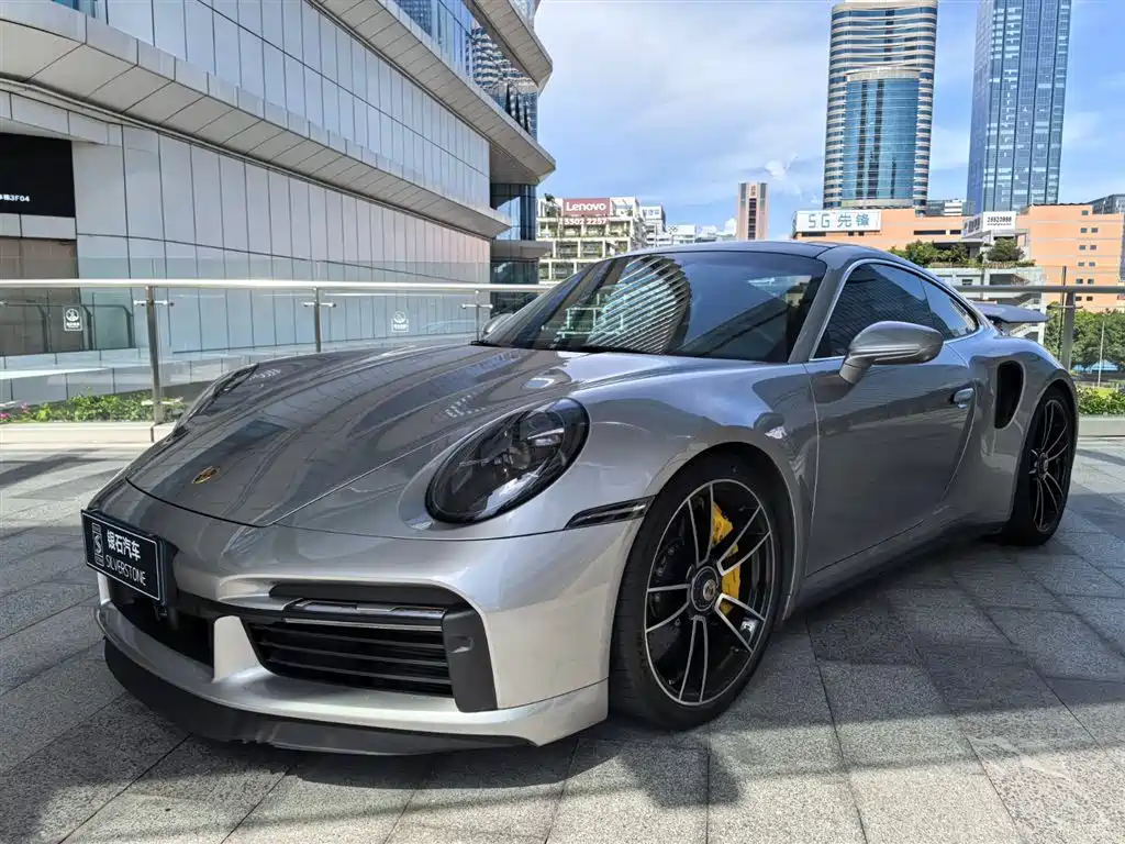 Porsche 911 2021