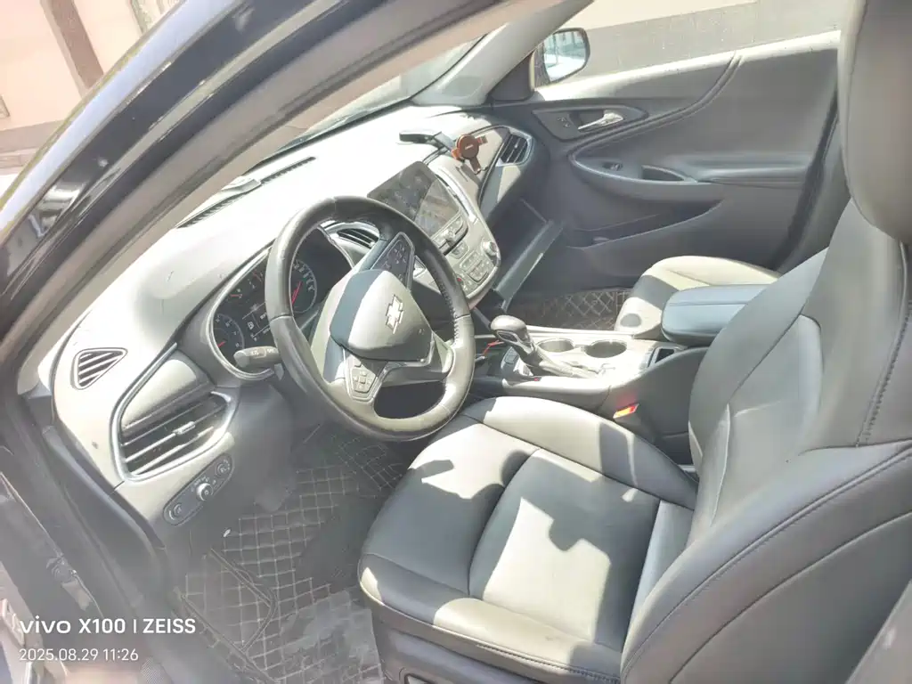 Chevrolet Malibu 2021