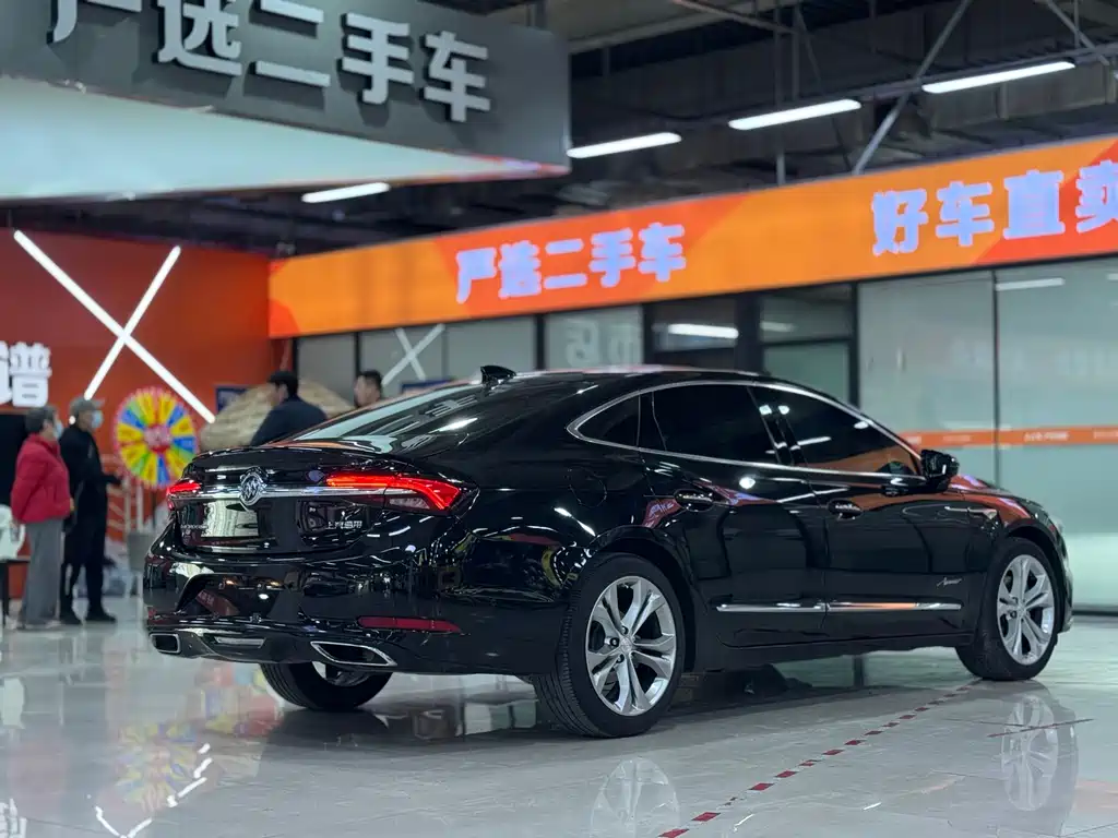 Buick LaCrosse 2021