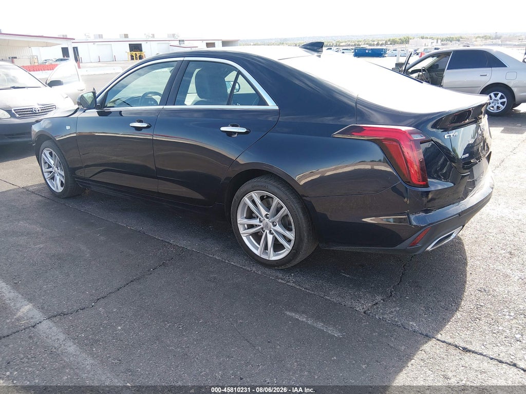 Cadillac CT4 2021