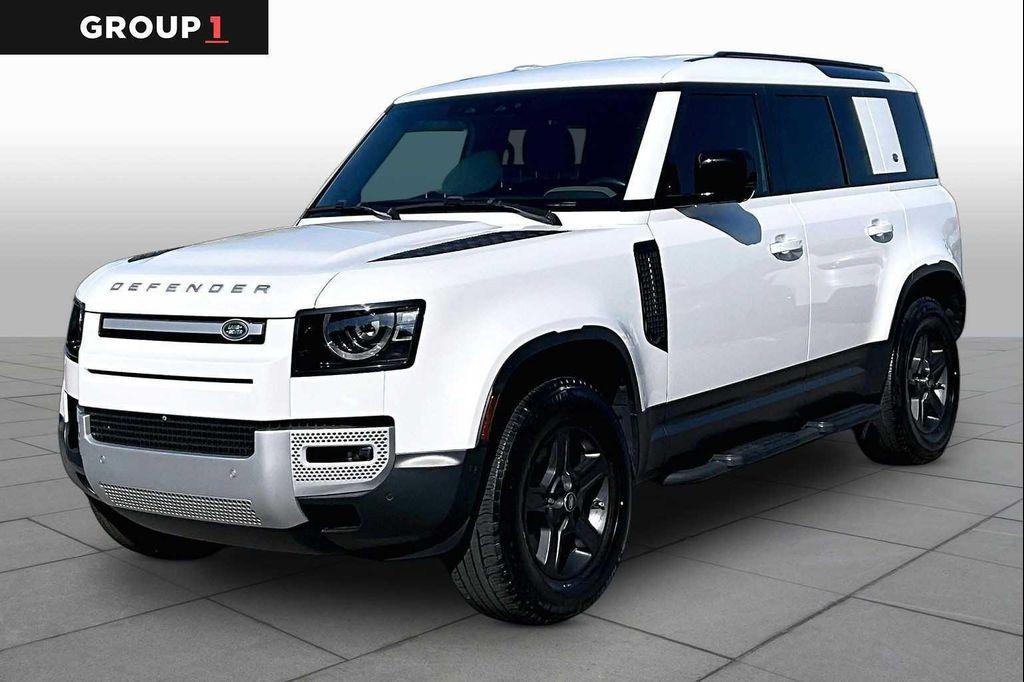 Land Rover Defender 2023