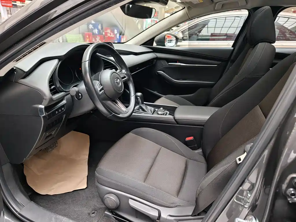 Mazda 3 2021