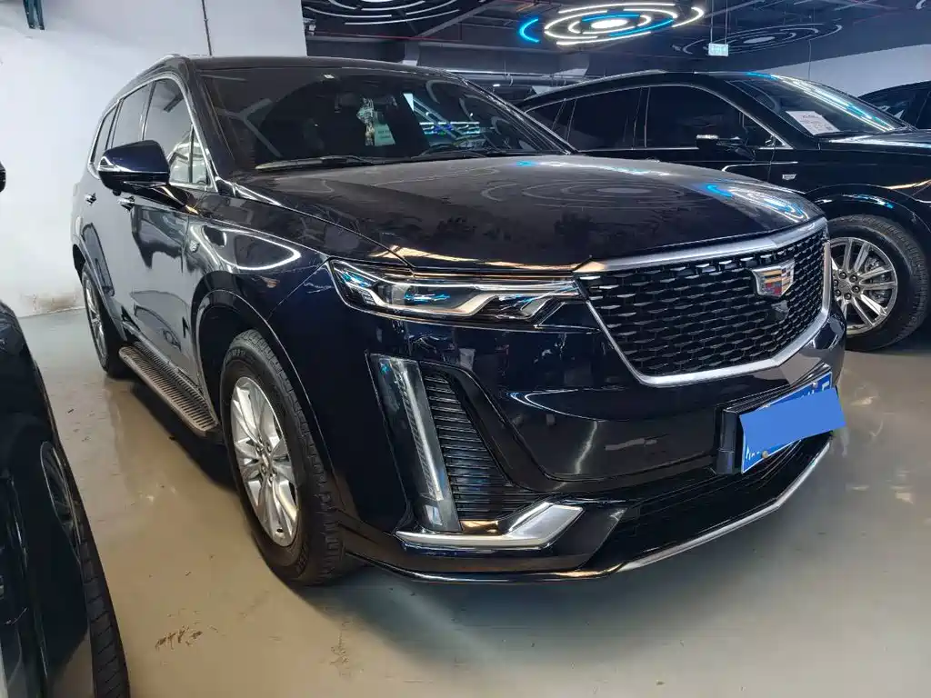Cadillac XT6 2021