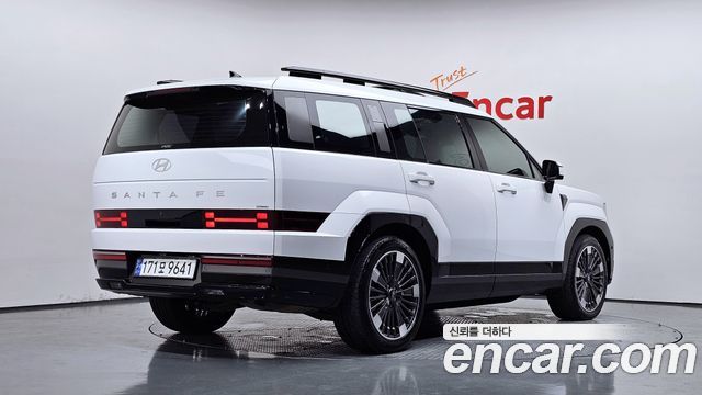 Hyundai Santa Fe 2023
