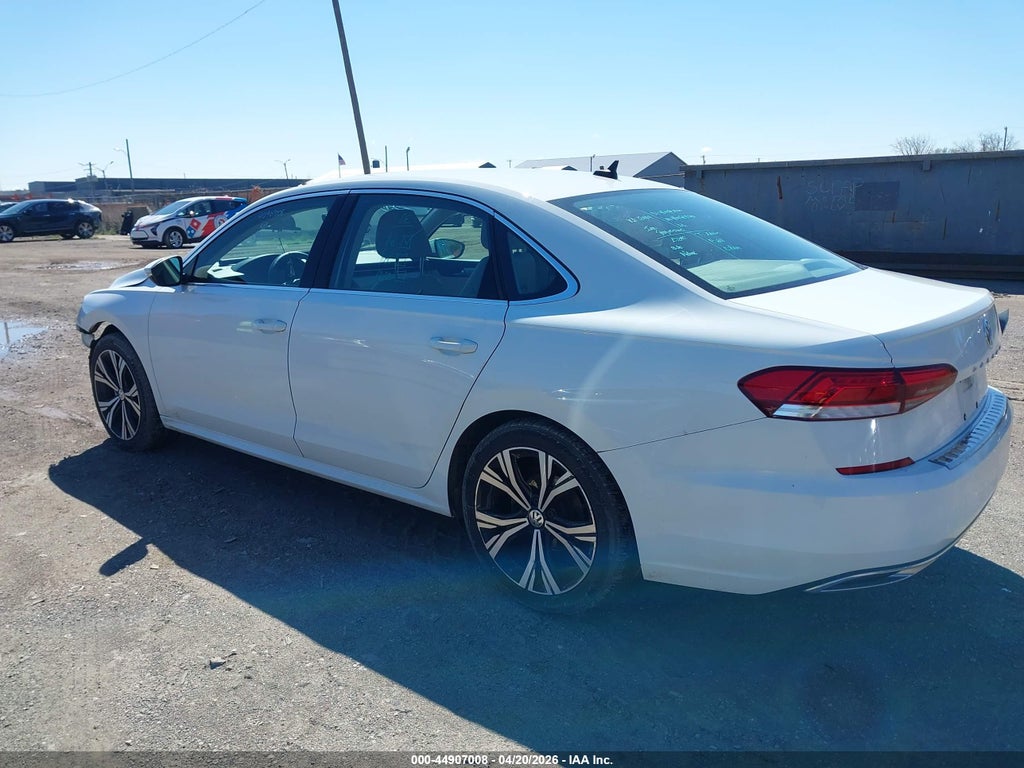 Volkswagen Passat 2021