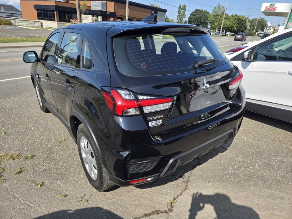 Mitsubishi RVR 2023