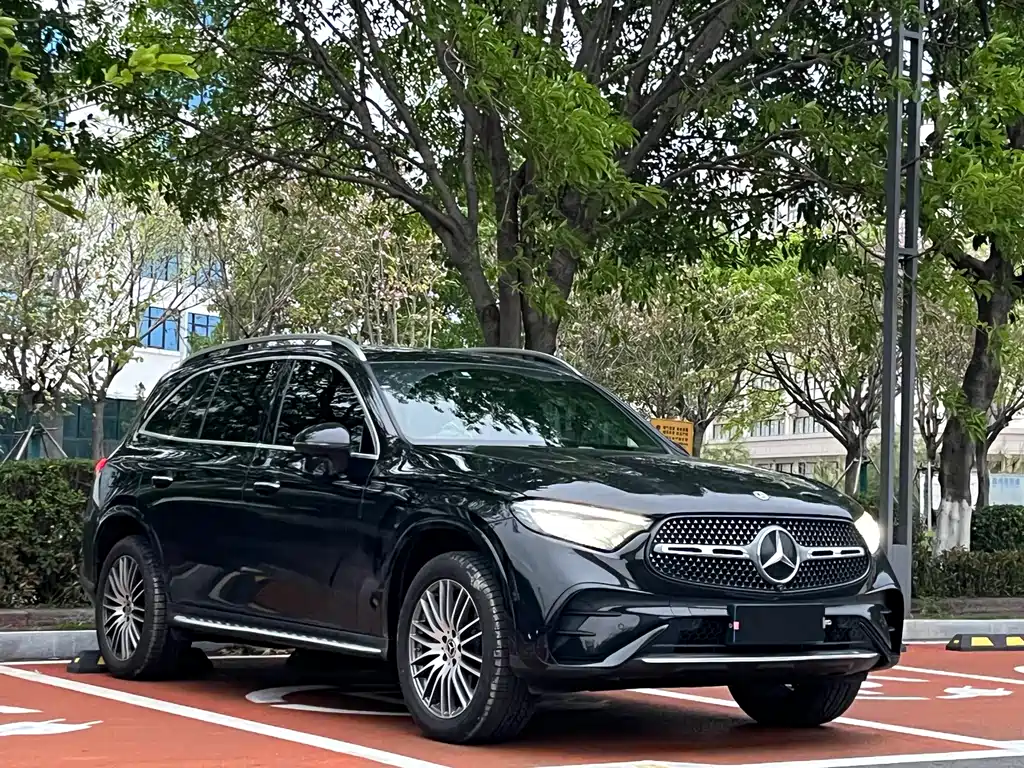 Mercedes-Benz GLC 2024