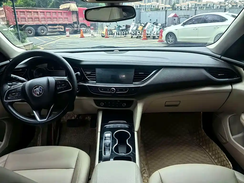 Buick Regal 2021
