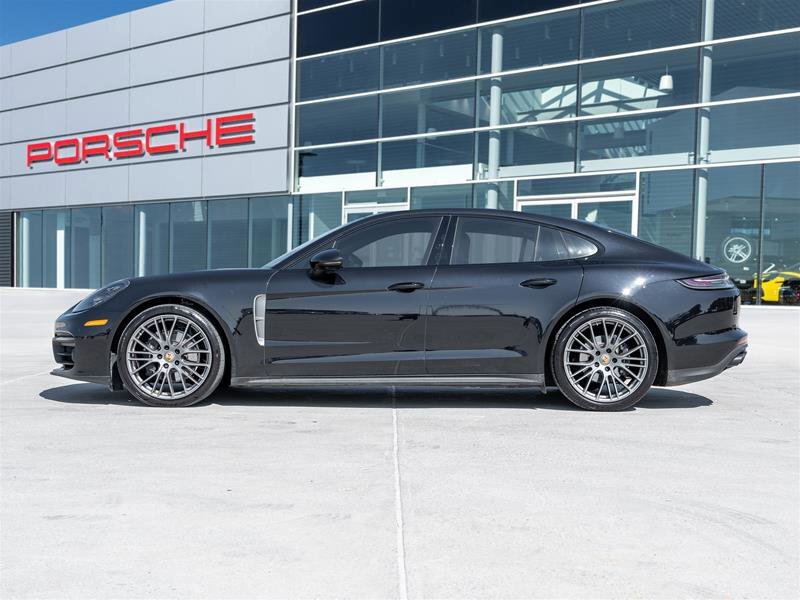 Porsche Panamera 2022