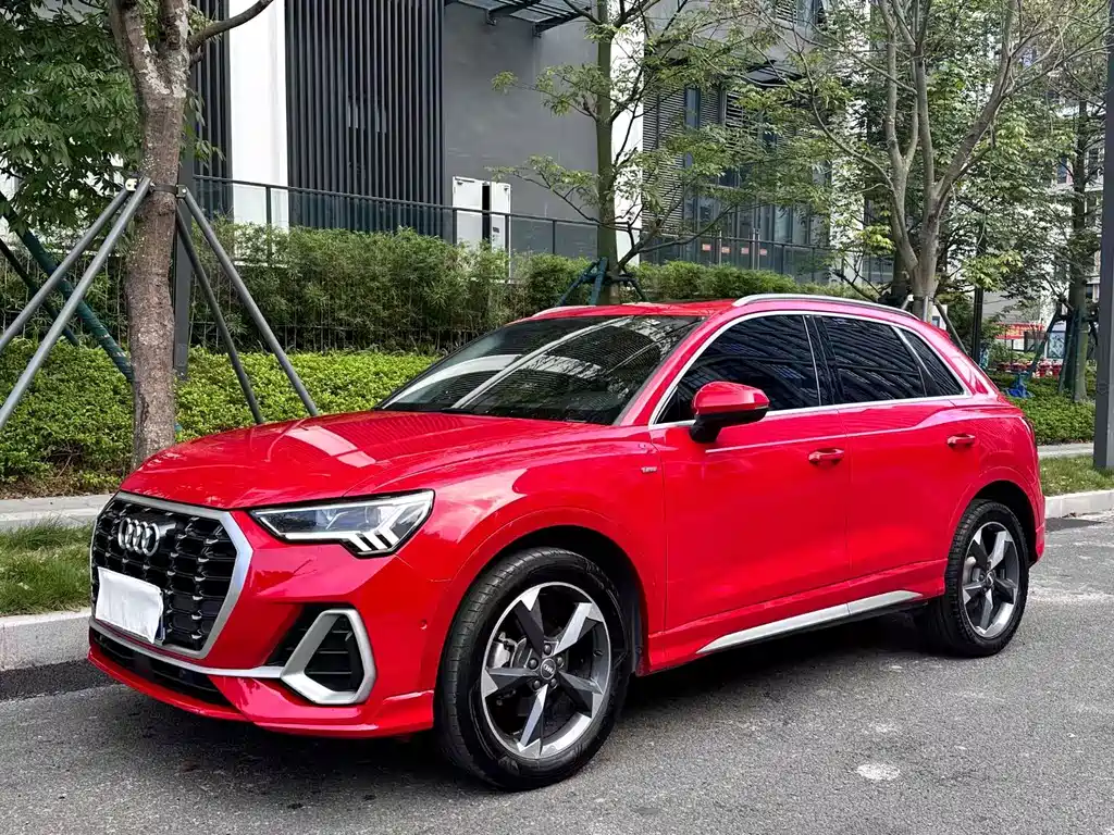 Audi Q3 2021