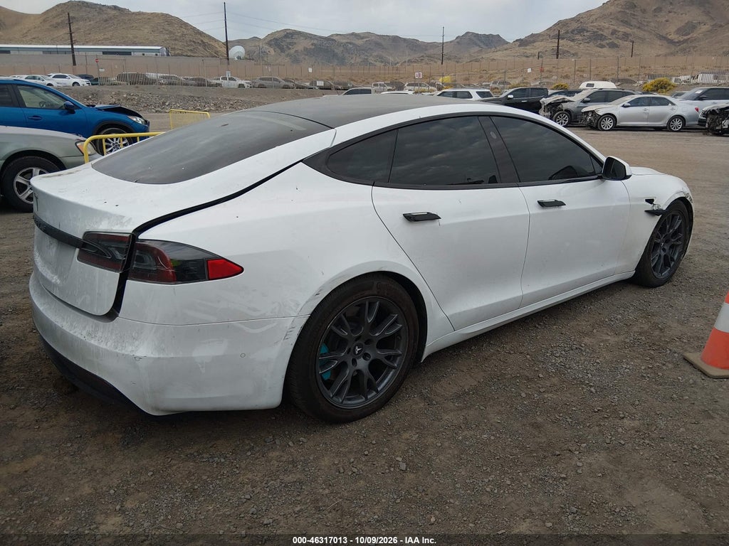Tesla Model S 2021
