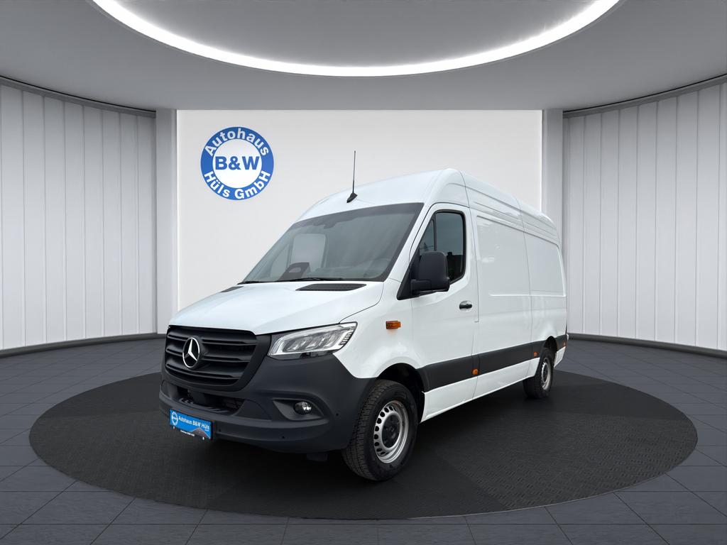 Mercedes-Benz SPRINTER 2024