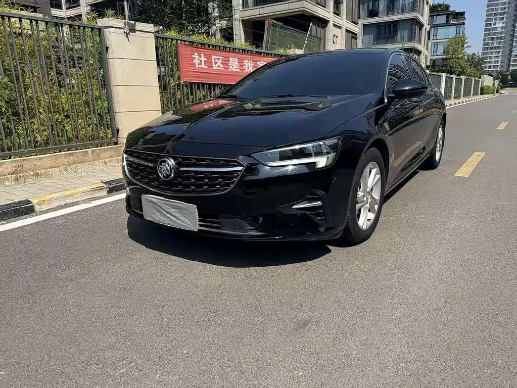 Buick Regal 2021