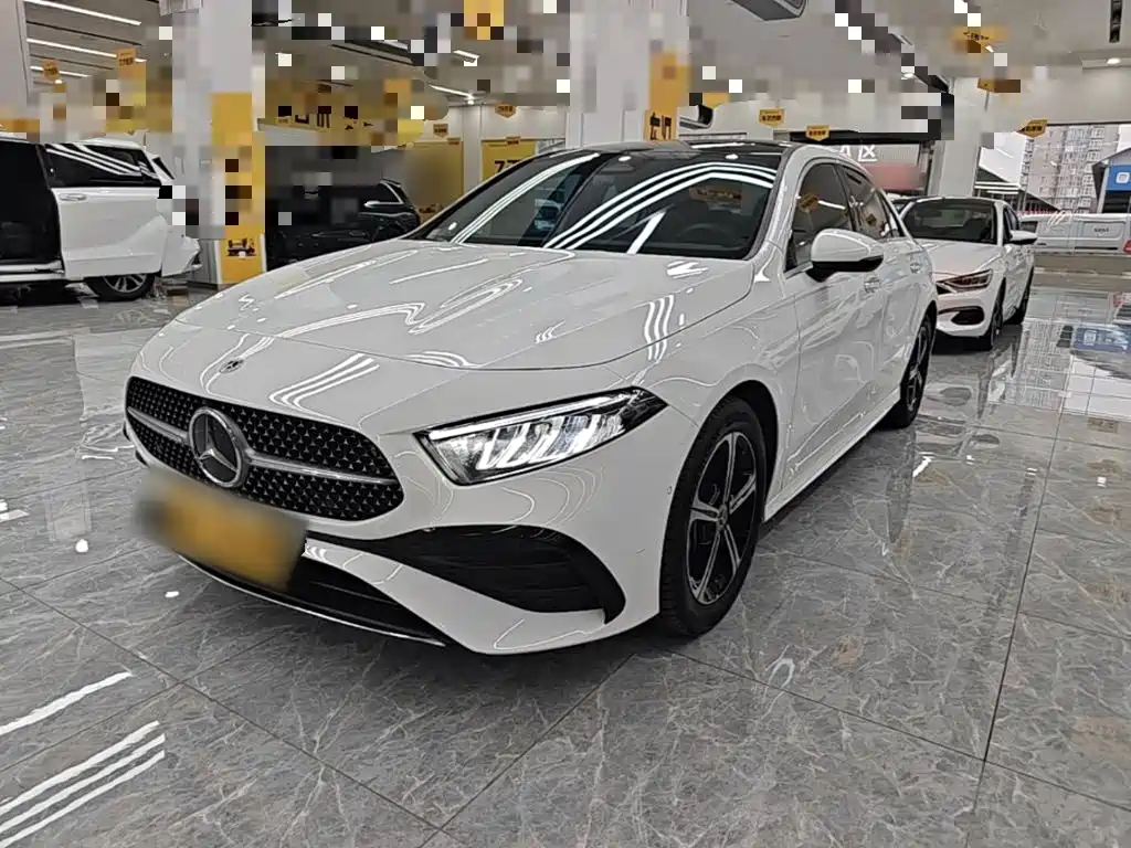 Mercedes-Benz A-Класс 2023