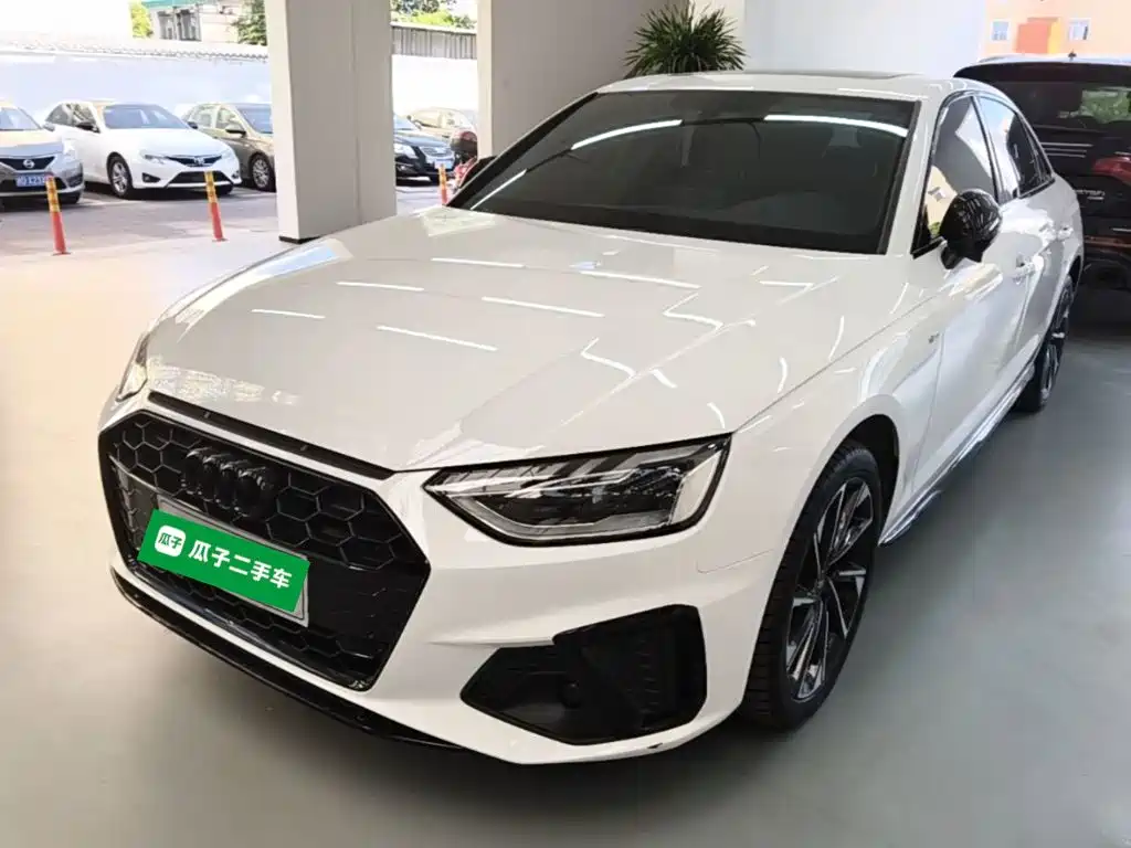 Audi A4 2024