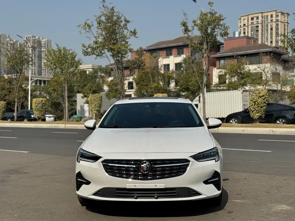 Buick Regal 2023