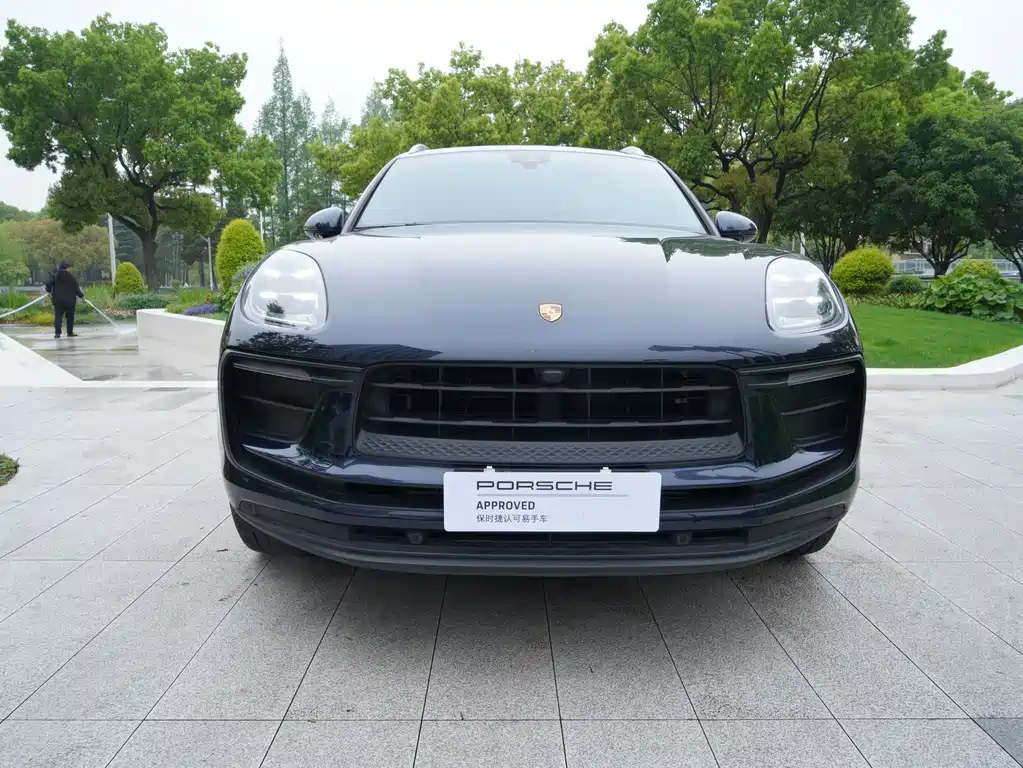 Porsche Macan 2023