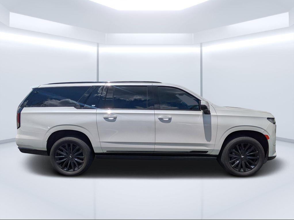 Cadillac Escalade 2024