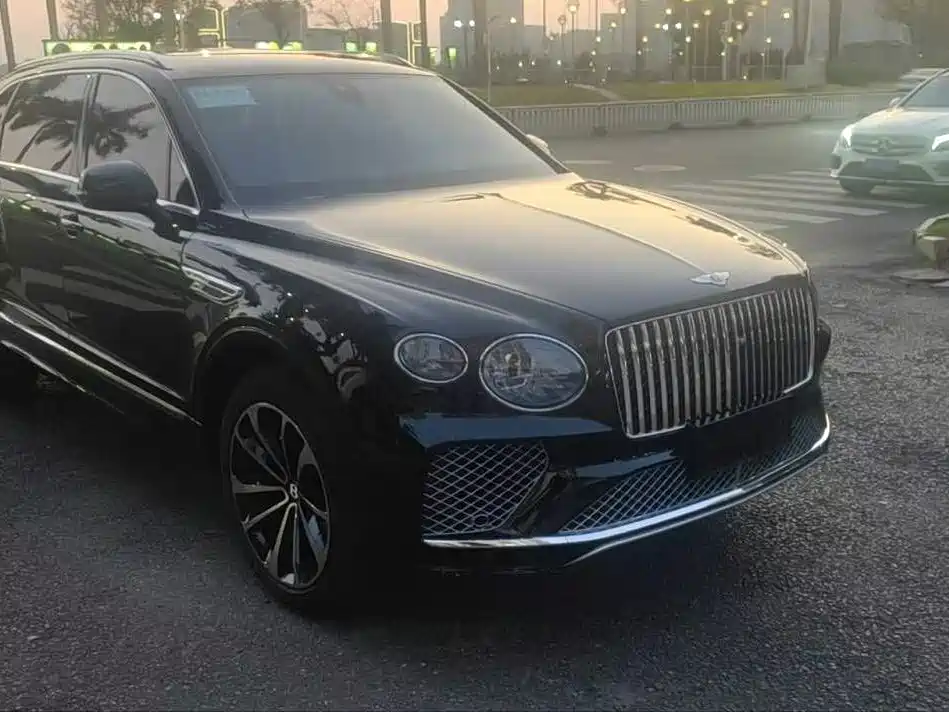 Bentley Bentayga 2023
