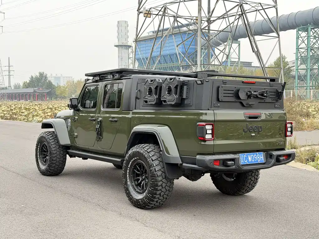 Jeep Gladiator 2023