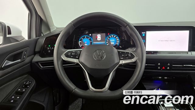 Volkswagen Golf 2024