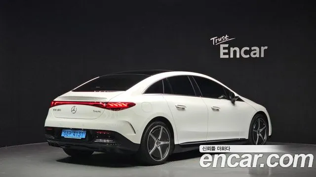 Mercedes-Benz EQE 2023