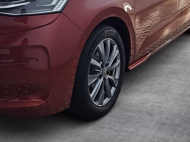 Volkswagen T7 MULTIVAN 2023