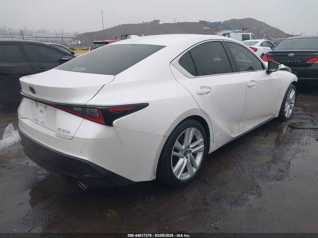 Lexus IS 300 2024