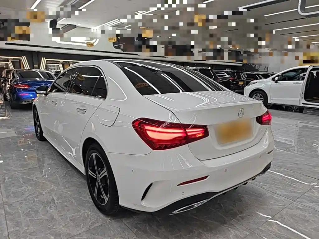 Mercedes-Benz A-Класс 2023