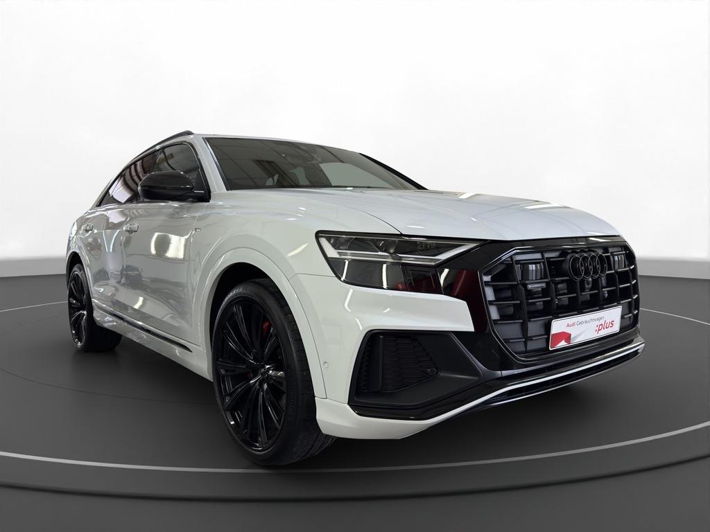 Audi Q8 2023