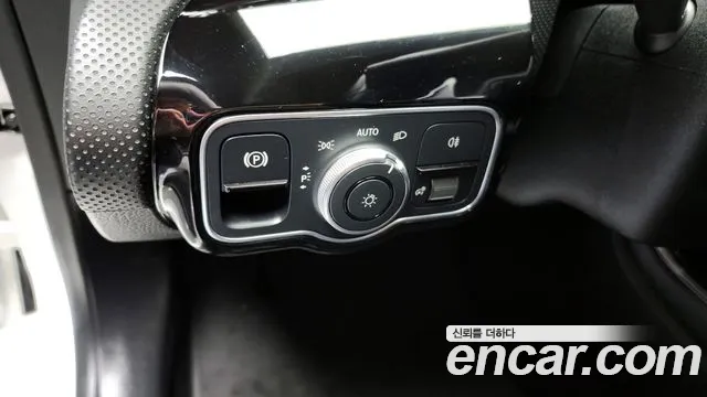 Mercedes-Benz CLA 2022