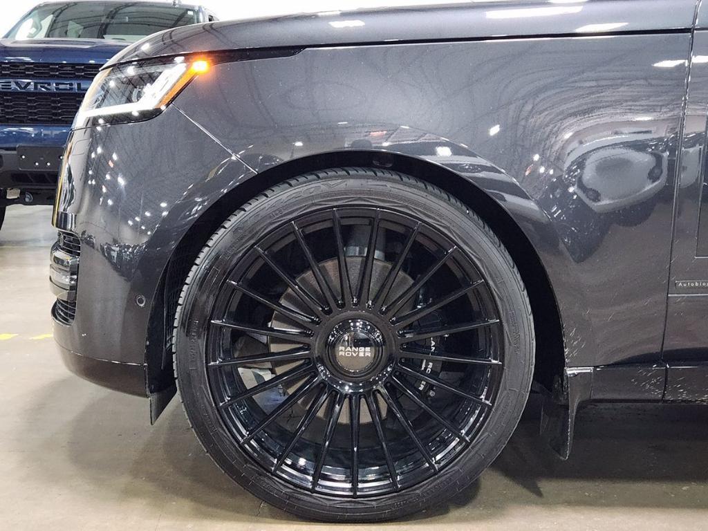 Land Rover Range Rover 2024