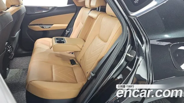 Lexus NX 2023