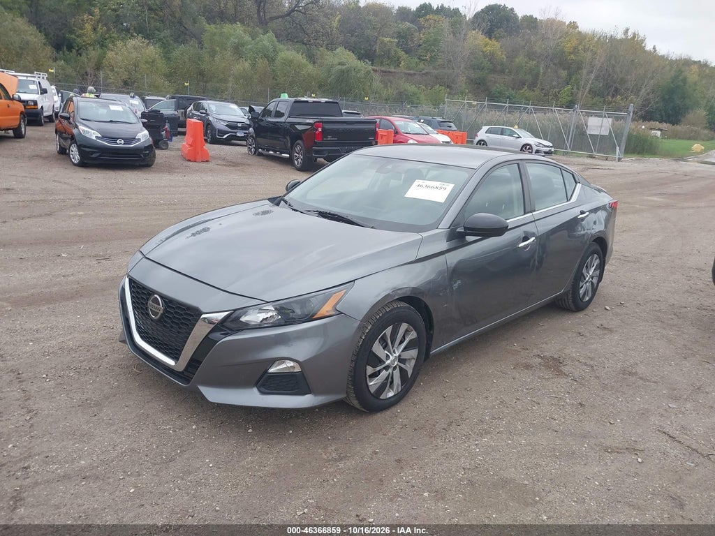 Nissan Altima 2022